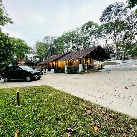 Drey At Druv Dakshin Farm Resort Padinjarathara Exterior photo