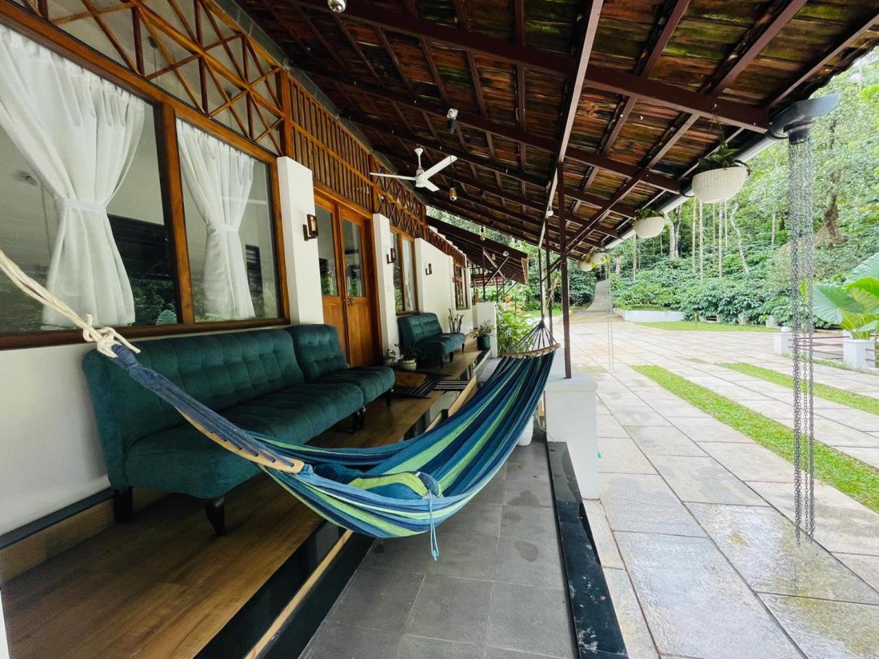 Drey At Druv Dakshin Farm Villa